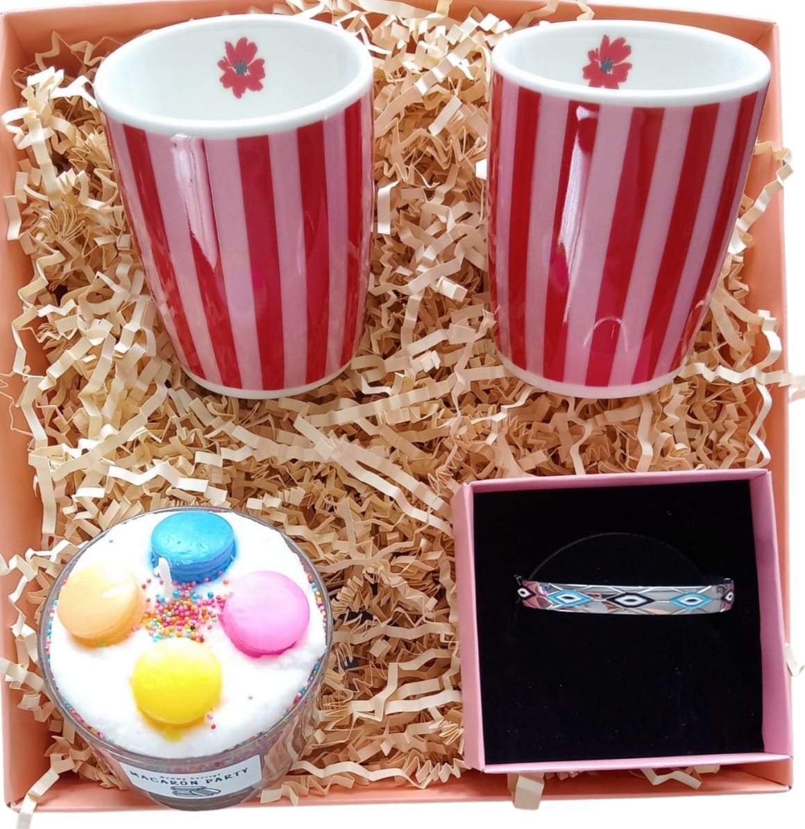 YİNE Mİ GÜZELİZ HEDİYE, HEDİYE SETİ, DOĞUM GÜNÜ HEDİYESİ, SEVGİLİYE ÖZEL HEDİYE, KİŞİYE ÖZEL HEDİYE, KADINA HEDİYE, ERKEĞE HEDİYE, ROMANTİK HEDİYE