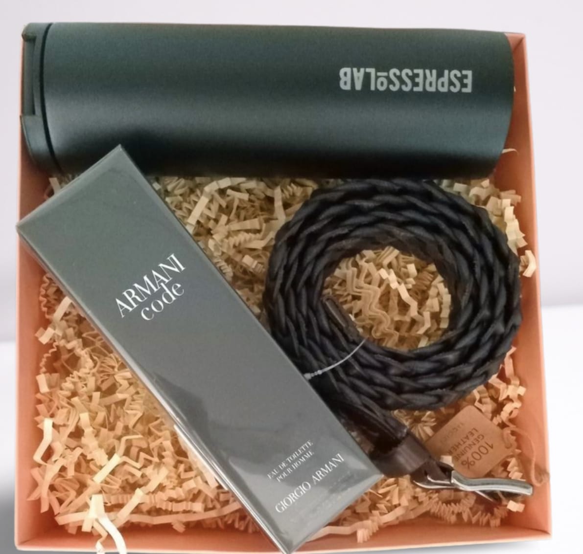 RİCA EDERİMHEDİYE, HEDİYE SETİ, DOĞUM GÜNÜ HEDİYESİ, SEVGİLİYE ÖZEL HEDİYE, KİŞİYE ÖZEL HEDİYE, KADINA HEDİYE, ERKEĞE HEDİYE, ROMANTİK HEDİYE hediye kutusu