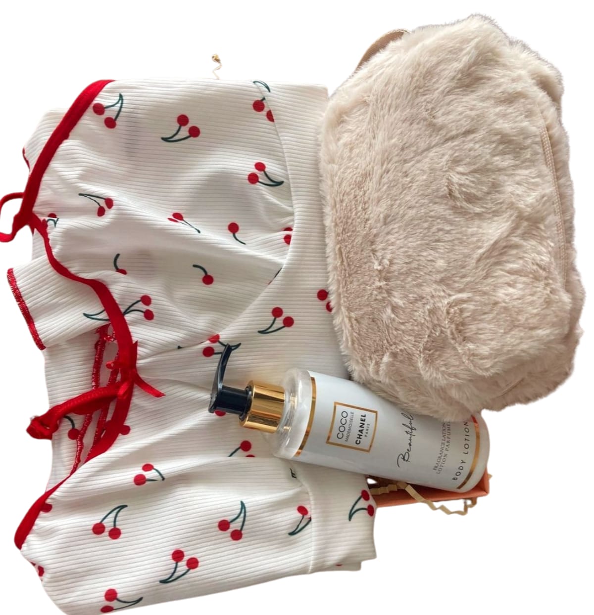 KİRAZIM HEDİYE, HEDİYE SETİ, DOĞUM GÜNÜ HEDİYESİ, SEVGİLİYE ÖZEL HEDİYE, KİŞİYE ÖZEL HEDİYE, KADINA HEDİYE, ERKEĞE HEDİYE, ROMANTİK HEDİYE hediye kutusu